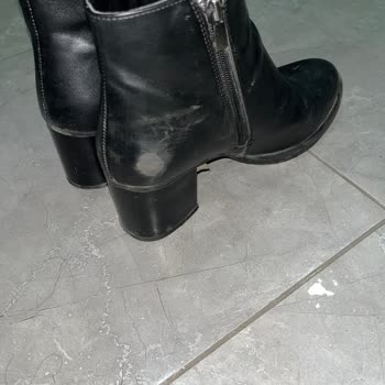 Derimod Botta Deri Soyulması Ve İade Talebimin Reddedilmesi