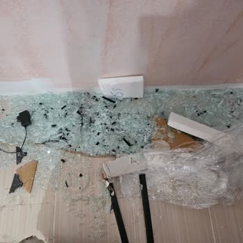 Teslim Anında Cam Kırıldı, İade Talebi Reddi