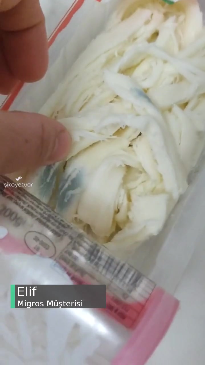 Migros Küflü Peyniri Satıyor videonun kapak resmi