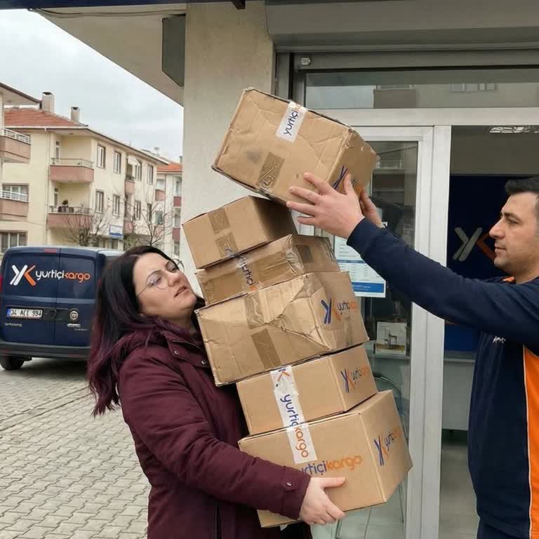 Ödenen 15 Kg Kedi Maması Teslim Edilmedi, İade Ve İletişim Eksikliği