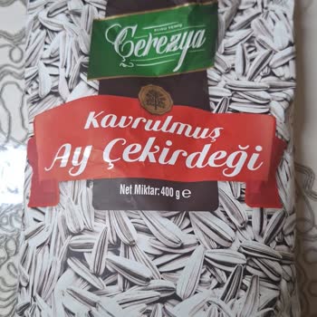 Kavrulmuş Ay Çekirdeği Paketi İçinde Sigara İzmariti Ve Hijyen Skandalı