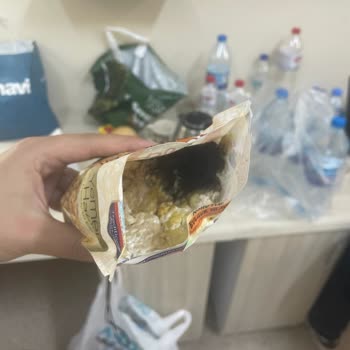 Migros Baraj Yolu Şubesinde Çürük Ve Tüketilemez Nohutlu Bulgur Pilavı