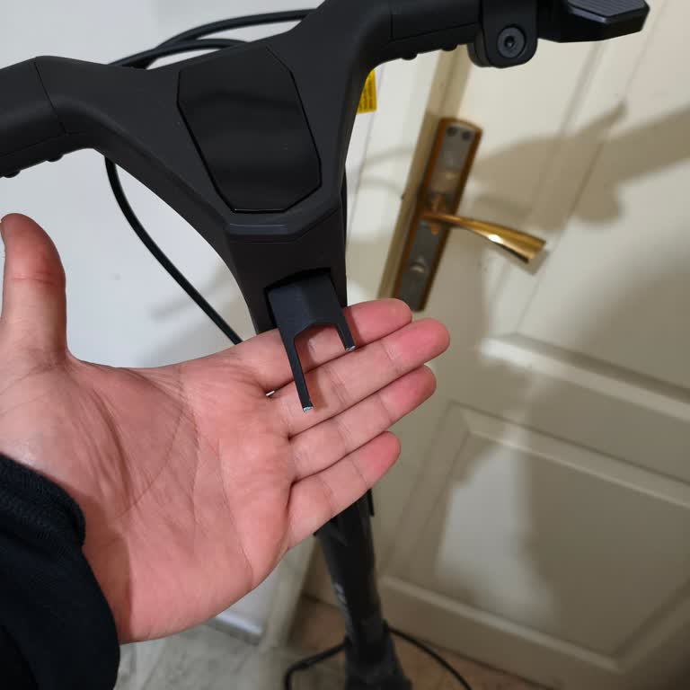 Kırılan Klips Ve Stok Yokluğu Garantili Scooter’da Güvenlik Tehlikesi