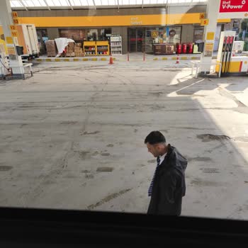 Muavinin Saygısız Ve Saldırıcı Tavrı Kadın Yolcuları Güvende Hissettirmedi