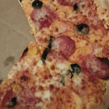 Domino's Pizza Beylikdüzü Şubesinde Malzeme Ve Peynir Açığı