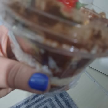Görsellere Uymayan Tatlılar Ve Beklentileri Bozan Lezzet
