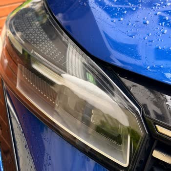 Renault Clio Far Çatlaması Ve Su Girişi Tekrarlayan Sorun, Yetkili Servis Çözüm Bekliyor