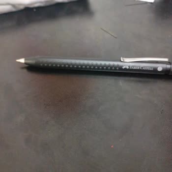 Uç Çıkarma Sorunu Yaşayan Faber-Castell Grip Kalemde Çözüm Ve Değişim Talebi