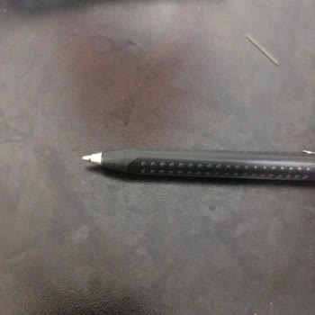 Uç Çıkarma Sorunu Yaşayan Faber-Castell Grip Kalemde Çözüm Ve Değişim Talebi
