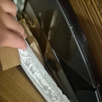 Kırık Şifonyer Aynası Değişimi İçin 21 Günlük Gecikme