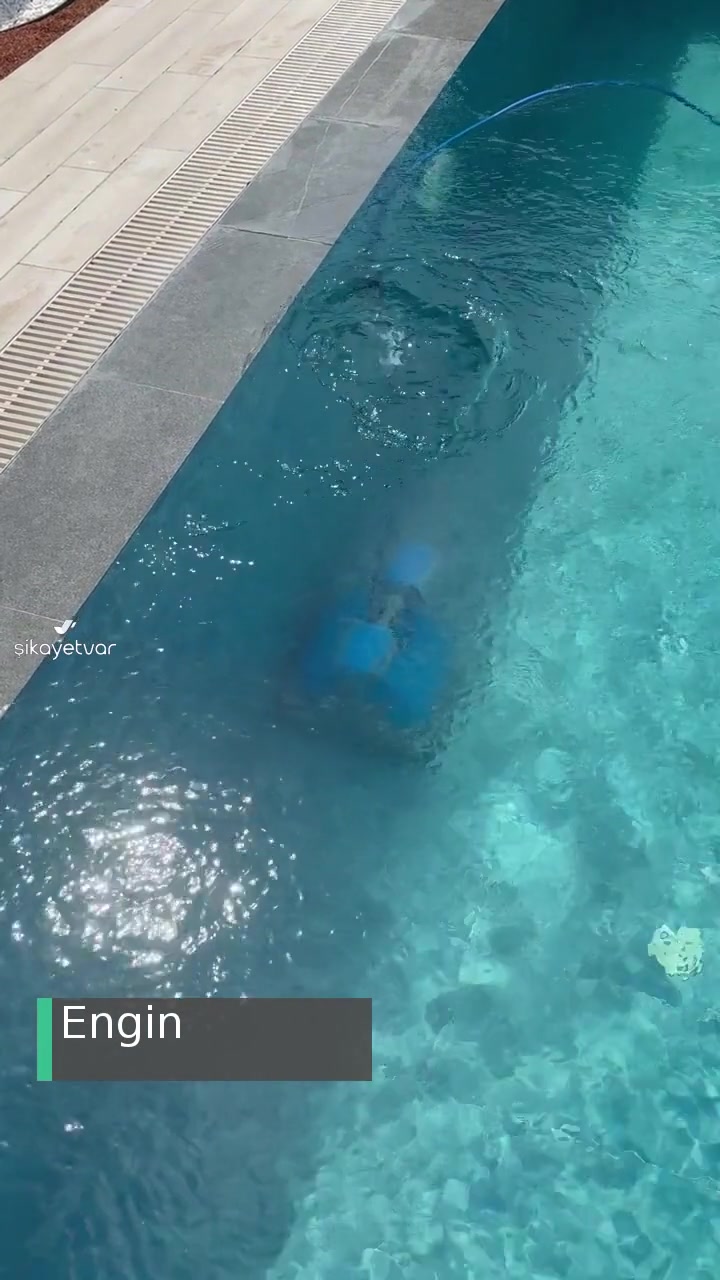 Gemaş Dolphin M400 Robot Duvarlara Tırmanmıyor! videonun kapak resmi