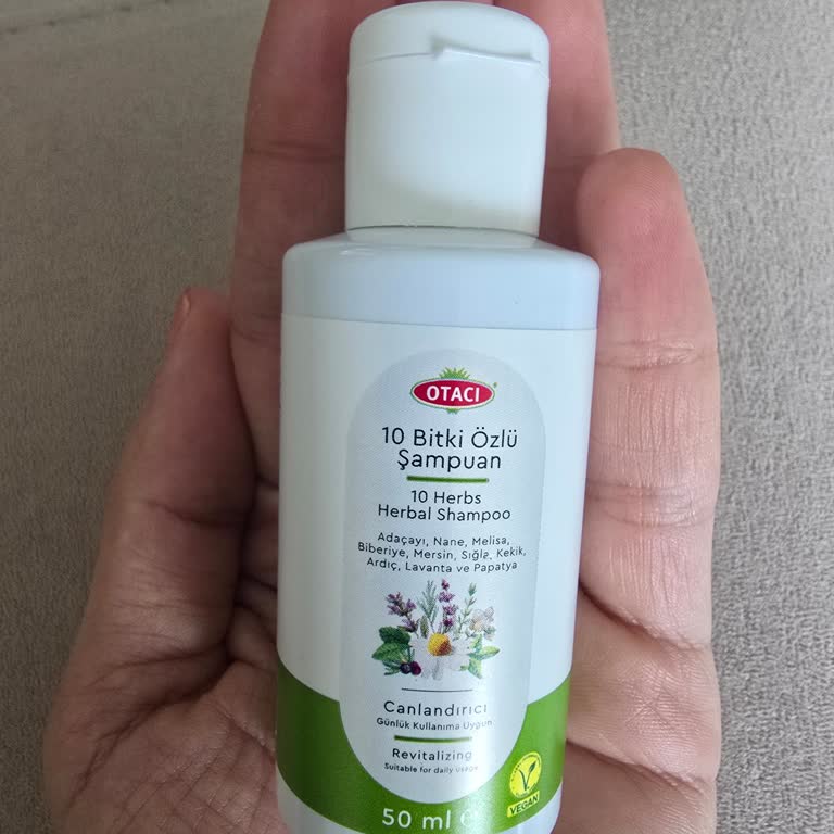Trendyol’da Kozmela Satıcısının 400 ml Görseli 50 ml Ürünle Yanıltıyor