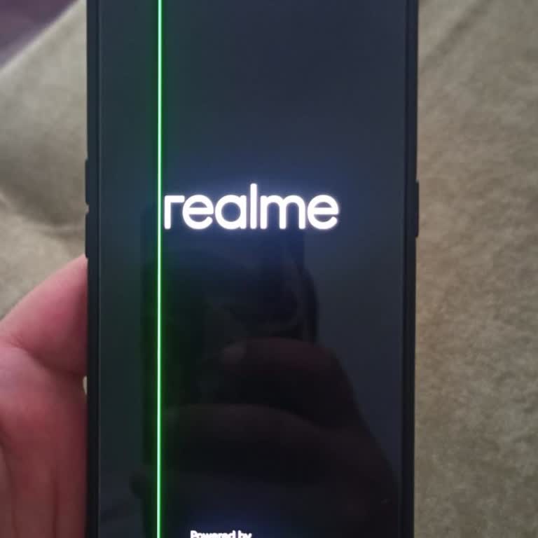 Realme GT2 Pro'da Güncelleme Sonrası Yeşil Çizgi Ve Garanti Dışı Destek Talebi