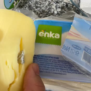 Enka Tost Peynirinde Folyo Parçası Çıktı Ve Geri Dönüş Yok