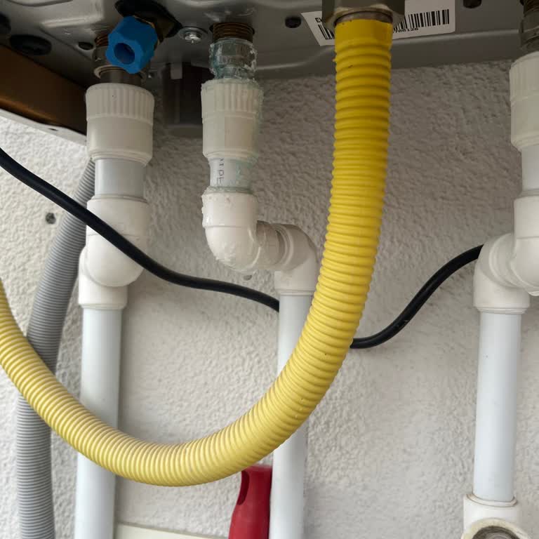 Warmhaus Kombi Sık Sık Kapanıyor, Ücretsiz Onarım Talebi