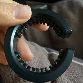 Dyson Airwrap Temizleme Aparatı Ve Fön Başlığı Defolu, Ücretsiz Garanti Değişimi Gerekiyor