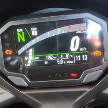 Kawasaki Ninja 650'de Fabrika Kaynaklı Boya Sorunu Garanti Reddiyle Karşılandı