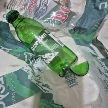 Kırık Cam Şişeli Soda İçin Geri Ödeme Ve Kontrol Talebi
