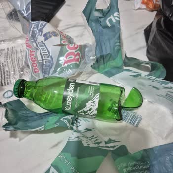Kırık Cam Şişeli Soda İçin Geri Ödeme Ve Kontrol Talebi