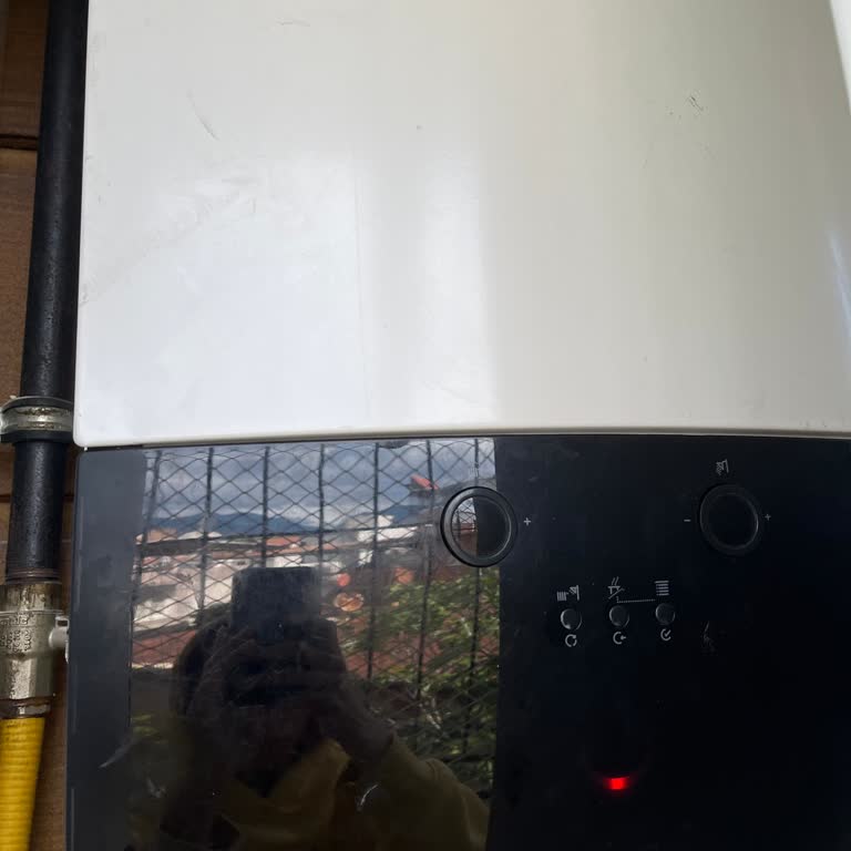 Daikin Kombi Sıcak Su Vermiyor Ve Yetkili Servis Çözüm Sunmuyor