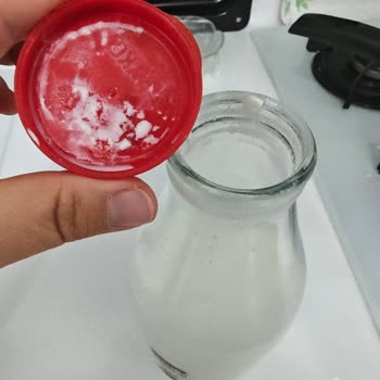 AOÇ Cam Şişe Sütte Son Kullanma Tarihi Geçmemiş Olmasına Rağmen Bozulmuş