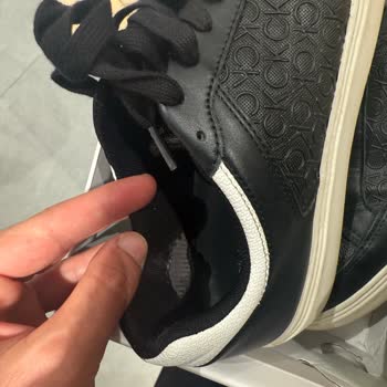 Boyner'den Aldığım Calvin Klein Sneaker'ın İç Astarı Yırtıldı, İade Talebim Reddedildi