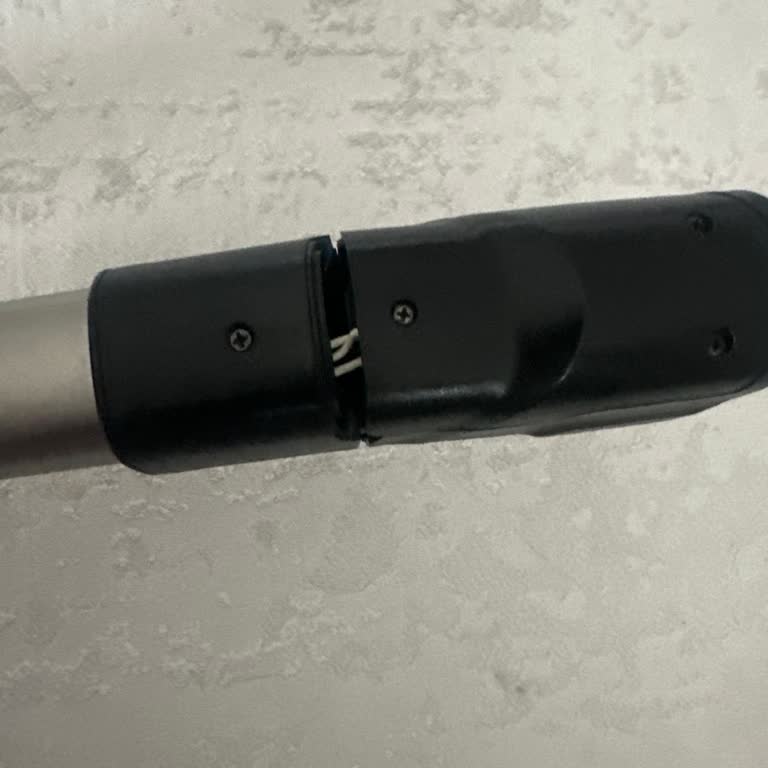 Sık Kırılan Philips Süpürge Ve Yetersiz Yetkili Servis