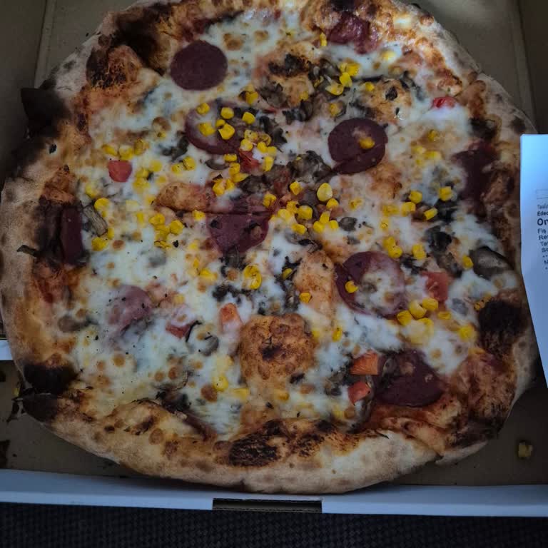 Yanık Pizza Ürünü İçin İade Reddi Haksızlığı