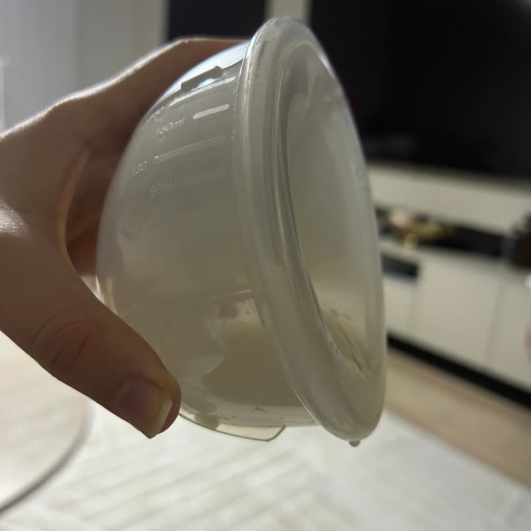 Süt Sızdıran Lansinoh Göğüs Pompası İçin Değişim Talebi