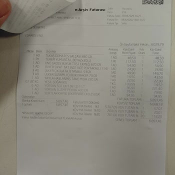 Yörsan Tam Yağlı Süzme Peynirinde Küflenme Ve Güven Sarsıntısı