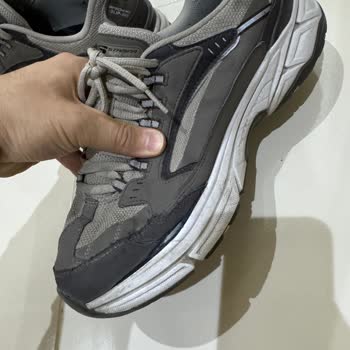 Skechers Ayakkabısında Üç Ay Sonra Taban Ve Saya Birleşiminde Yırtılma Ve Üretim Hatası İddiası