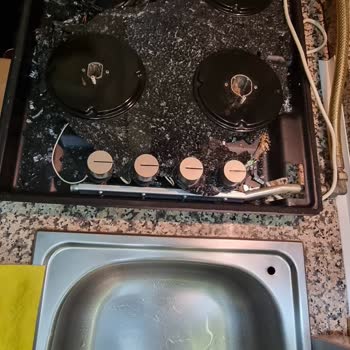 Cam Ocak Patlaması Ve Güvenlik Riski İçin Ücretsiz Cam Değişimi Talebi