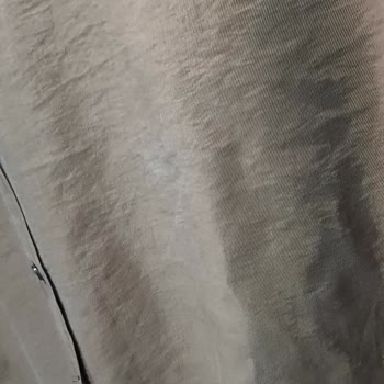 Nihan Butik | Manisa Renk Solması ve Beyaz Çizgiler Nedeniyle Ayıplı Tunik
