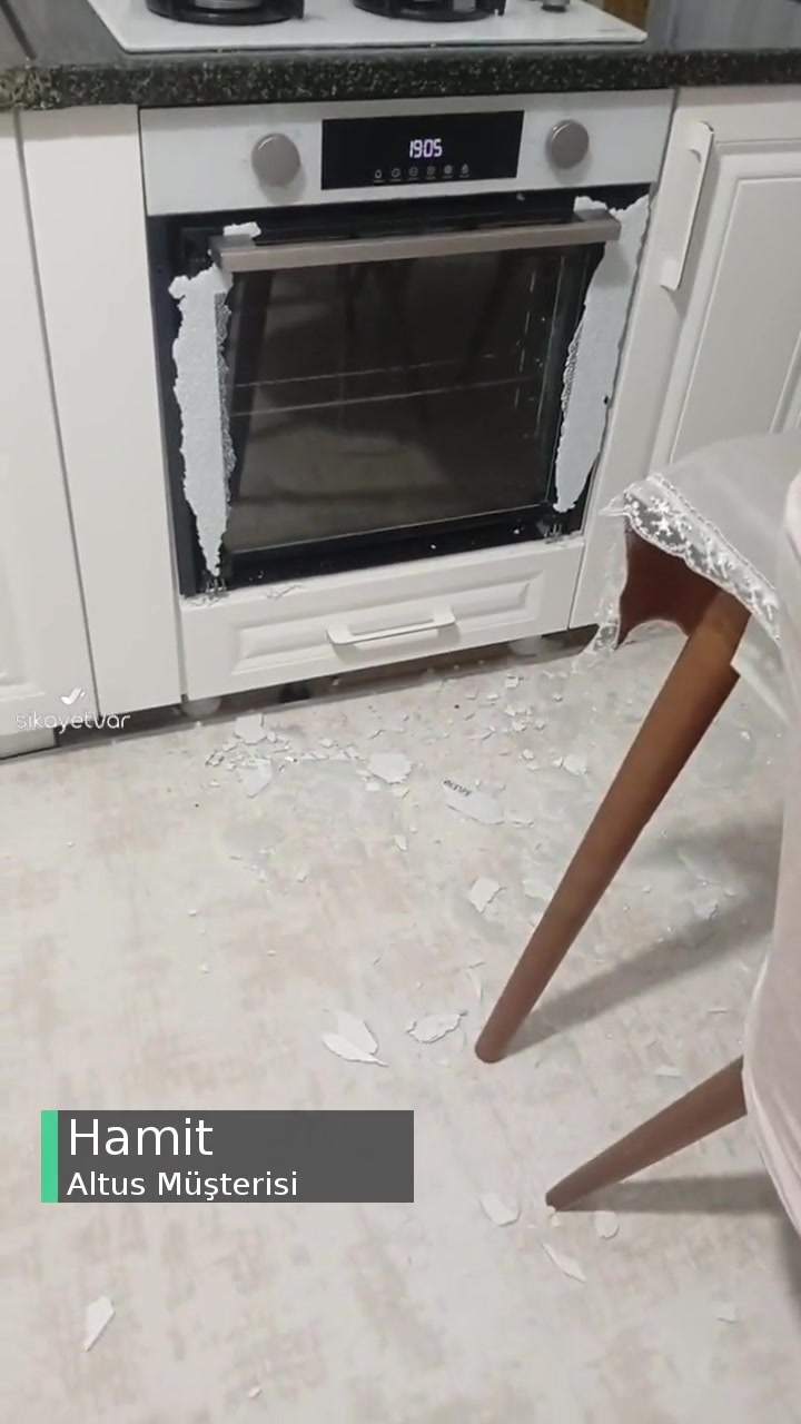 Altus Fırın Cam Patlaması videonun kapak resmi