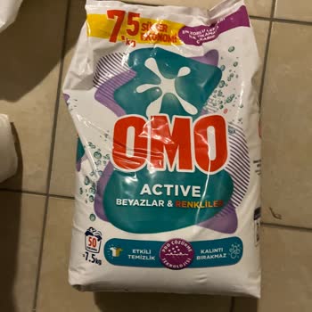 OMO Deterjanı Nedeniyle Aşırı Köpük Ve Makinede Taşma