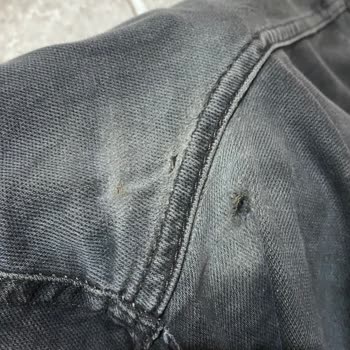 LCW Pantolonunda Hızlı Renk Solması Ve Kumaş Aşınması Hayal Kırıklığı Yarattı
