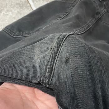 LCW Pantolonunda Hızlı Renk Solması Ve Kumaş Aşınması Hayal Kırıklığı Yarattı