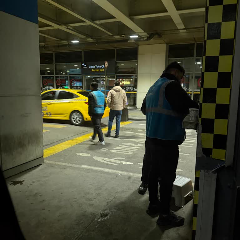 Sawkoop Taksi Sırasında Yetkilinin Kapıyı Engellemesi Ve Kişisel Bilgi Talebi