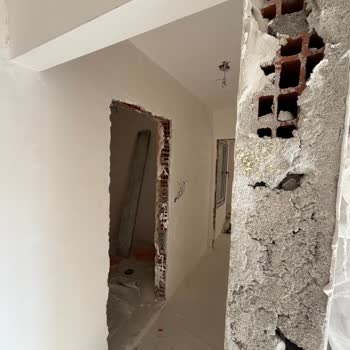 Armut'ta Tamamlanmamış Tadilat Ve Büyük Maddi Zarar