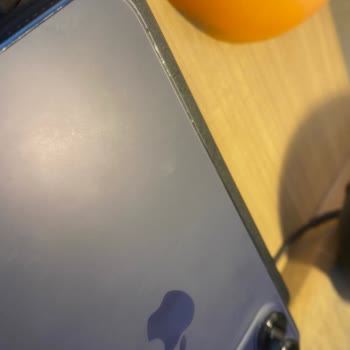 Getmobil Ayıplı İPhone Satışı Ve Serviste Orijinal Parçaların Yan Sanayi Parçalarla Değiştirilmesi