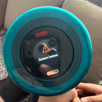 Dyson V16 Servis Sonrası Borusu Ezilmiş Ve Hata Devam Ediyor