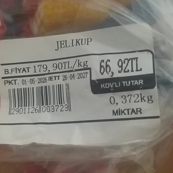 Makbul Mağazasının Nostaljik Jelibonu Çocukta Zehirlenmeye Neden Oldu Ve Acil Yardım Gerektirdi