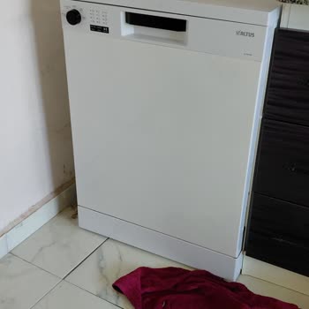 Garanti Altındaki Arızalı Bulaşık Makinesi Sürekli Su Baskını Riski Ve Değişim Talebi
