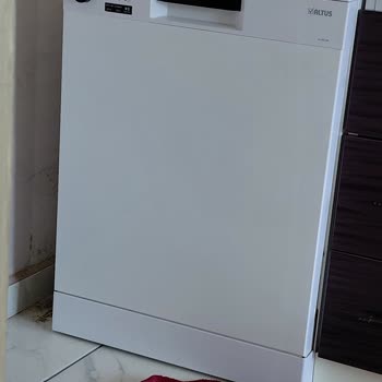 Garanti Altındaki Arızalı Bulaşık Makinesi Sürekli Su Baskını Riski Ve Değişim Talebi