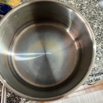 Zwilling Tencere Setinde İlk Kullanımda Kararma Ve Lekeler
