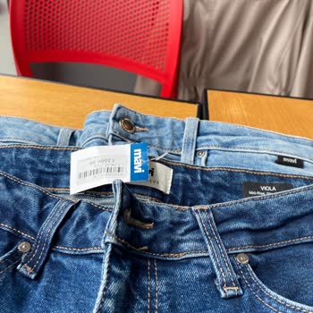 Mavi Mağazasında Paça Boyu Hatalı Pantolonlar İçin Değişim Reddedildi