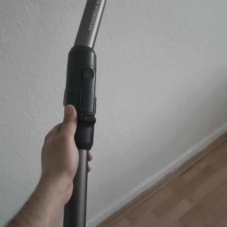 Arzum AR4210 Dikey Süpürge Boru Bağlantısında Kırılma Ve Garanti Reddi