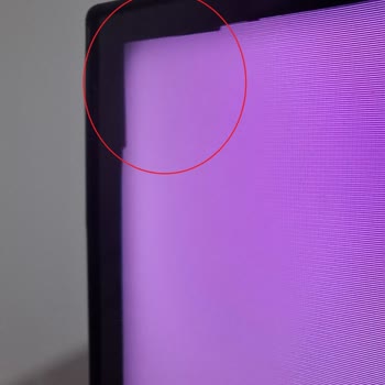 Yeni Samsung TV’de Görülen Siyah Gölgeler Ve Çerçeve Kusuru İçin Değişim Talebi