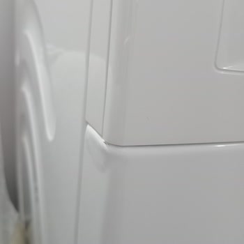 Ek