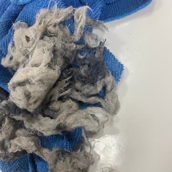 Garanti Altındaki Çamaşır Makinem Su Kaçırıyor, Islak Çıktı Ve Servis Ücret Talebiyle Mağdur Oldum